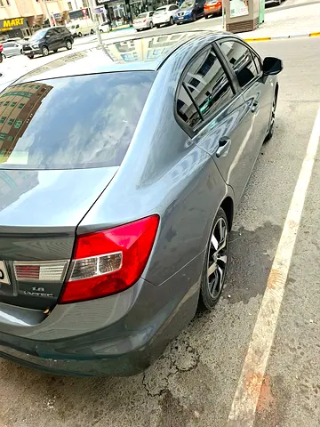 صورة مصغرة 6 لـ 2012 Honda CIVIC