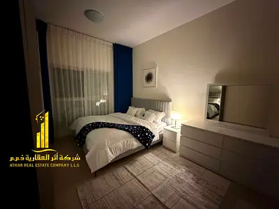 شقة فاخرة للإيجار الشهري – غرفة وصالة مع بلكونه اطلاله مميزه مفروشة بالكامل فرش جديد سوبر ديلوكس مع مطبخ مجهز بالكامل بأحدث الأجهزه