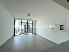 Unfurnished | High Floor | Upgraded