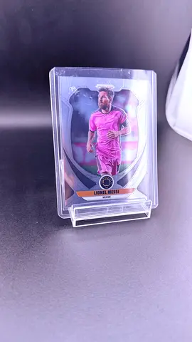 Lionel Messi Collectible Football Trading Card (Encased)