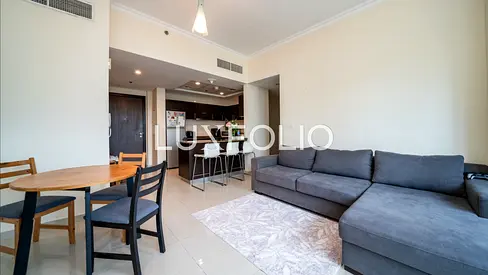 HIGH FLOOR | MARINA VIEW | TENANTED