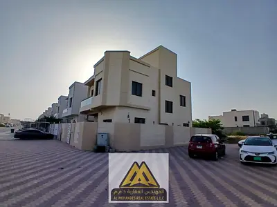 كورنر فيلا مساحة كبيرة 5 غرف ماستر بمنطقة الياسمين خلف حديقة الحميدية بجوار جميع الخدمات والطرق الرئيسيه
