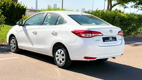 صورة 5 لـ 2021 Toyota YARIS
