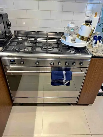 Stainless Steel 5-Burner Gas Range with Oven - Good Condition