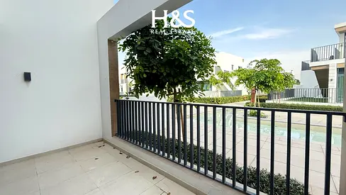 3 Bed Maids l Single Row l On Wadi River