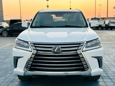 LX570