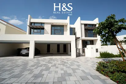 6Bed +Maid + Swimming Pool | Lagoon Views | Corner Unit