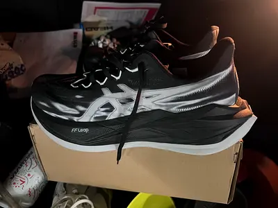 Asics superblast Black Running Shoes - Like New, Size 46 US