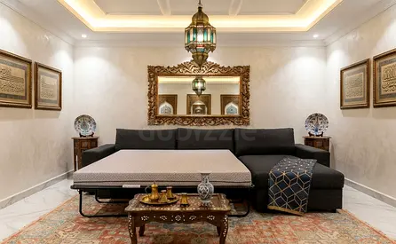 Perfect Sofa Bed for Family Use
Designed for comfortable everyday living, this spacious sofa bed is