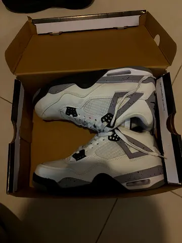 Air jordan 4s White cement New  With box  Clean
