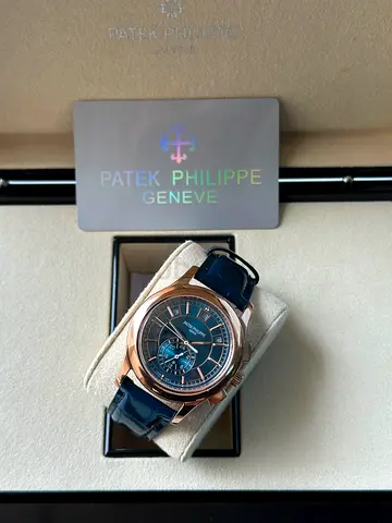 This is a Patek Philippe Complications ref. 5905R-010, featuring a 42mm rose gold case