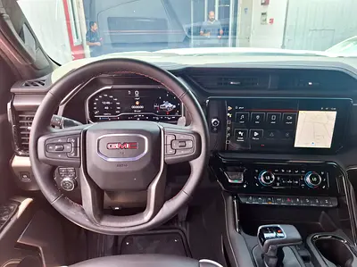 2025 GMC SIERRA 照片 10