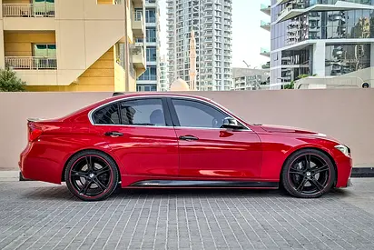 صورة مصغرة 2 لـ 2012 BMW 3-SERIES