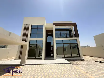 شقة فاخرة جديدة كلياً | تنفيذية | 4 غرف نوم + خادمة + سائق