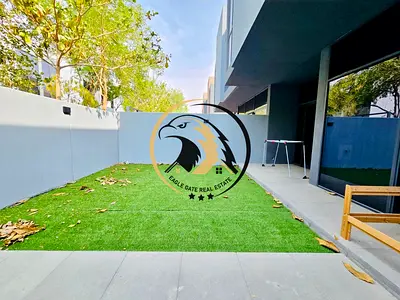 4 BR TOWN HOUSE AVAILABLE | LUXURY LIFE STYLE | WITH ALL AMENITIES