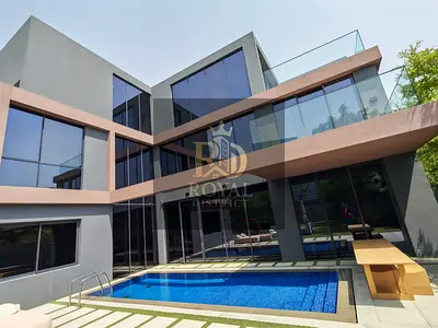 1 Million Below Market Price | Hot Distress Deal | Signature Forest 5 Bedrooms Villa +Pool+Elevator+Maid+Driver | Elegant Design | Spacious Layout