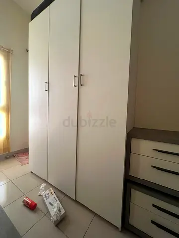 3 DOOR CUSTOMIZED SPACIOUS CUPBOARD