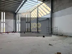 13,000 Sq. Ft. Warehouse for Annual Rent in Umm Al Thuoob – 150 kW