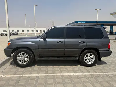 2005 Lexus LX-SERIES photo 1