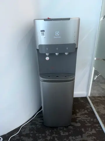 Electrolux water dispenser