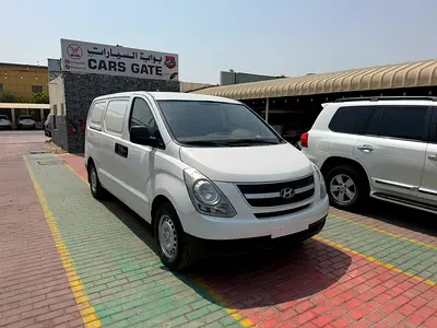 Hyundai H1 2015 GCC Specs - Excellent Condition  Van