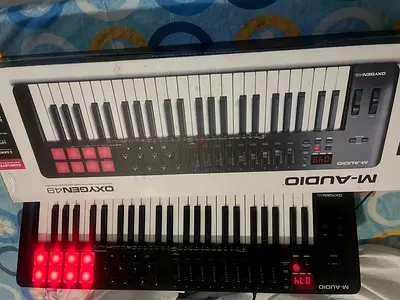 M audio oxygen 49