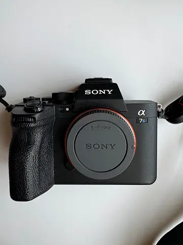 Sony Alpha a7S iii mirrorless camera (body only) - good condition