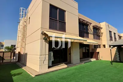 End Unit | Side Door to Backyard | Ready to Move
