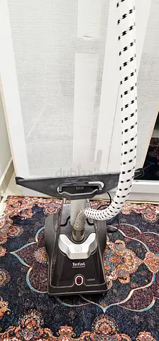 Tefal Press and Steam Garment Steamer IS6300M2 - Good Condition