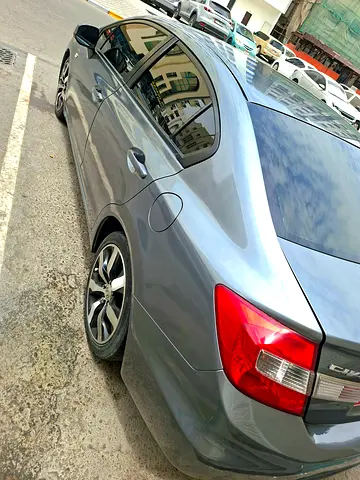 صورة مصغرة 8 لـ 2012 Honda CIVIC