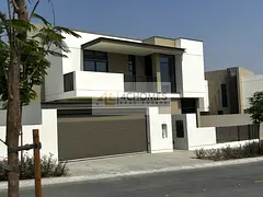 Elevated 4BR Villa Maid & Driver Room For SALE