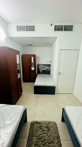 PREMIUM LADIES BEDSPACE