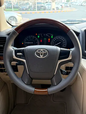 2018 Toyota LAND CRUISER 照片 15
