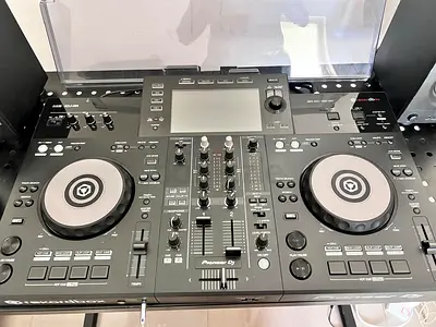 XDJ-RR