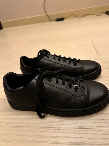 Balmain Paris Leather Sneakers – Size EU 44 Excellent Condition