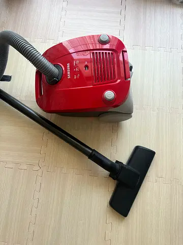Vacuum cleaner