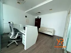 Maintenance Free | Furnished | Churchill Executive | Pantry and storage