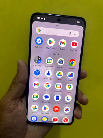 Pixel 8 pin dot