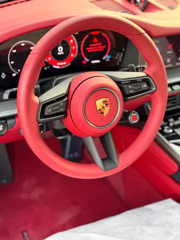 2026 Porsche 911 — миниатюра 17
