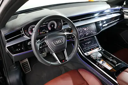 صورة 10 لـ 2022 AUDI A8