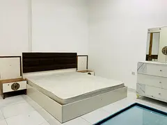 Full furnished master bedroom available