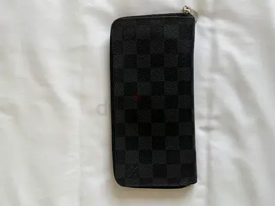 Louis Vuitton Damier wallet