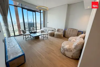 HIGH FLOOR | VILLA & MARINA SKYLINE VIEW | VACANT