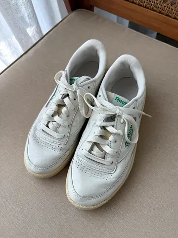 Reebok Classic Club C 85 Tennis Sneakers in White and Green EU37.5