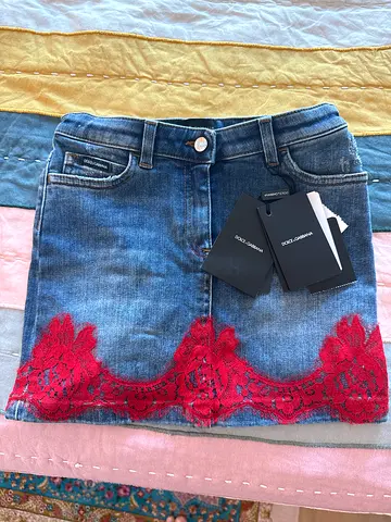 Kids clothing