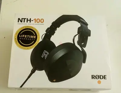 RØDE NTH-100 Professional Over-Ear Headphones