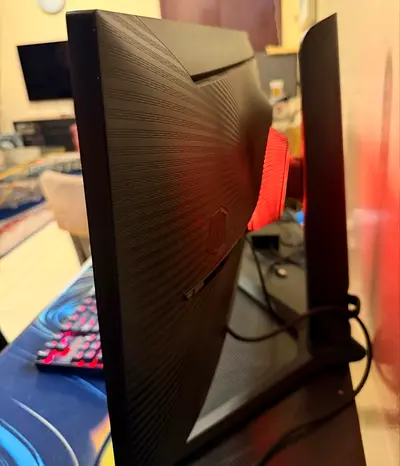 Samsung G7 Odyssey 28 inch 4k smart Monitor 144hz