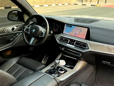 2019 BMW X7 — фото 15