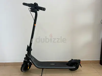 Segway Ninebot E2 E-KickScooter – Very Good Condition