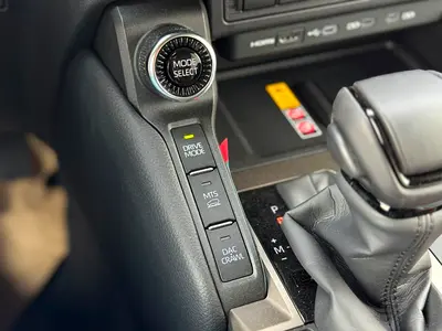 صورة مصغرة 17 لـ 2026 Toyota PRADO